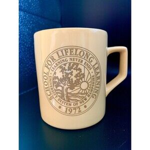 Mug Cup Univeristy of New Hampshire School for Lifelong Learning Vintage 1972